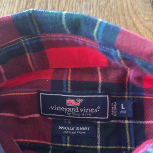 Vineyard Vines Boys’ Long Sleeves Plaid Button Down Shirt, Gently Used, Large - Picture 3 of 6